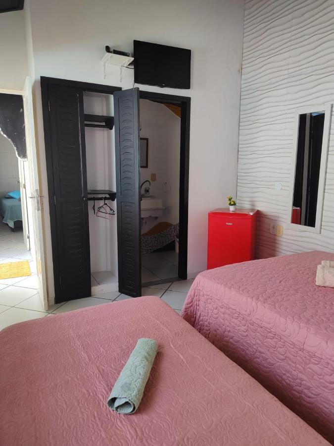 Com Piscina Dos Anjos Homestay *