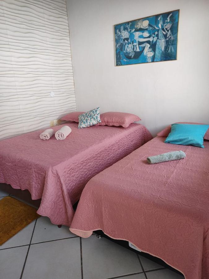 Homestay Com Piscina Dos Anjos *